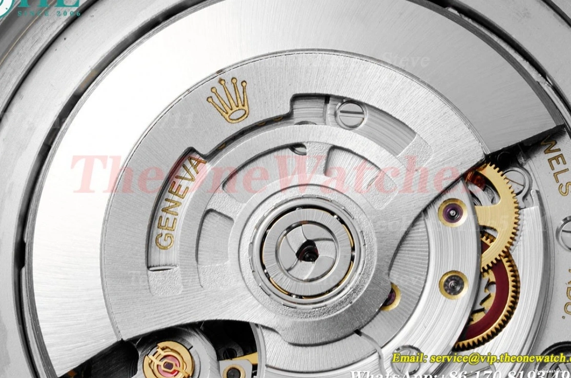 dweller APF SS 126660 VR3235 Black DeepSea 44mm Dot SS 0407